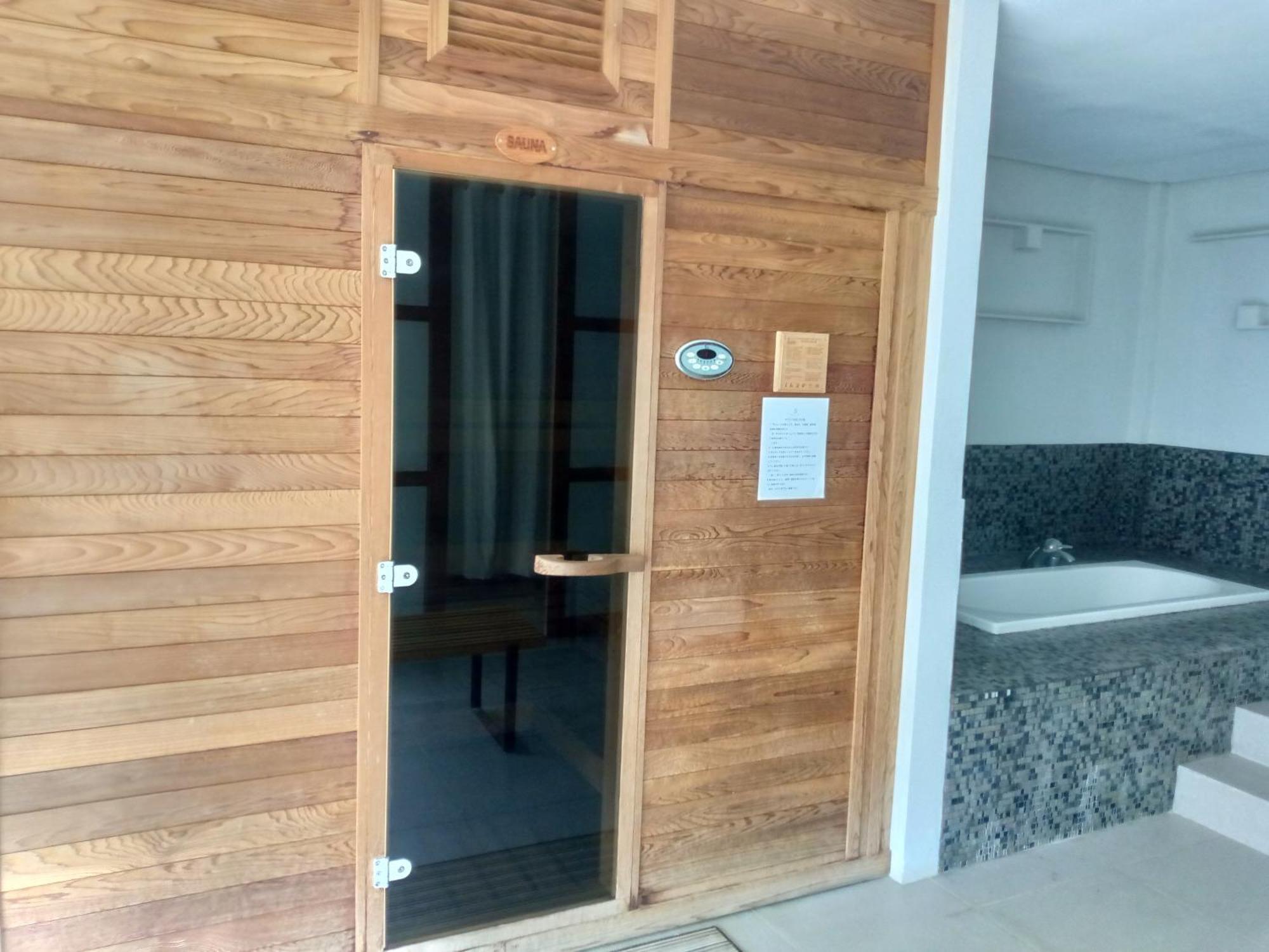 Mactan Newtown 8 Boulevard Deluxe Punta Engaño Exteriör bild